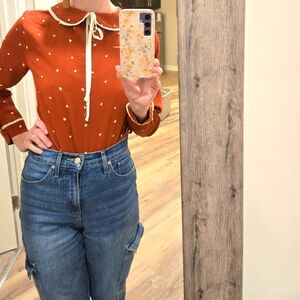 Small cute, collar heart blouse